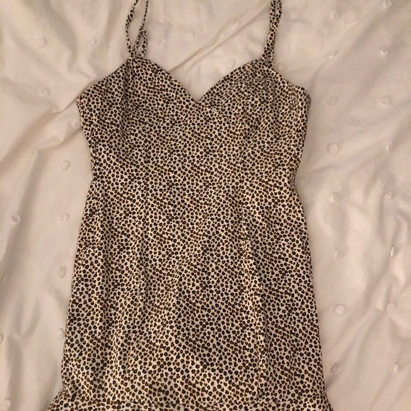 Cheetah Bodycon Dress - Picture 2 of 5